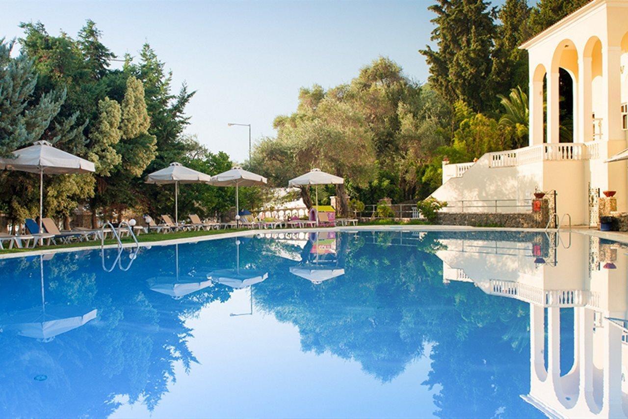 Corfu Village (Adults Only) Агиос-Иоаннис-Перист Экстерьер фото