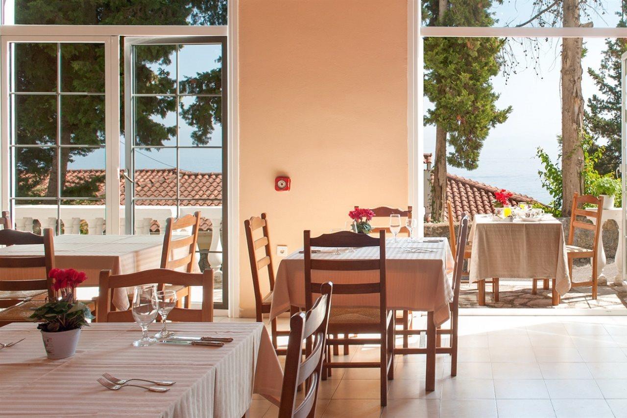 Corfu Village (Adults Only) Агиос-Иоаннис-Перист Экстерьер фото